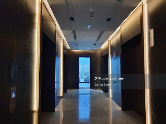 For Sale - Royal Lexis