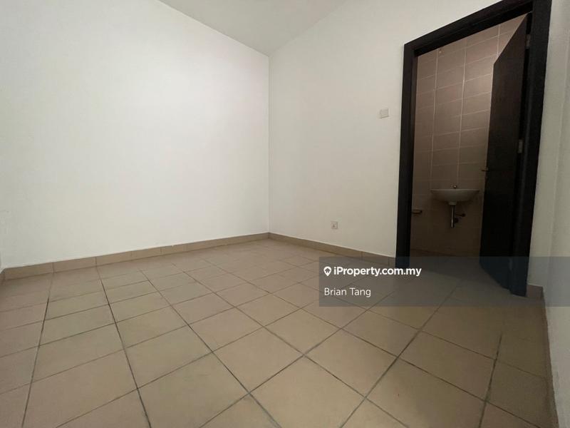 Rumah Berkembar untuk Dijual di Bayu Damansara @ PJU 10, Damansara Damai oleh Brian Tang - iProperty.com.my
