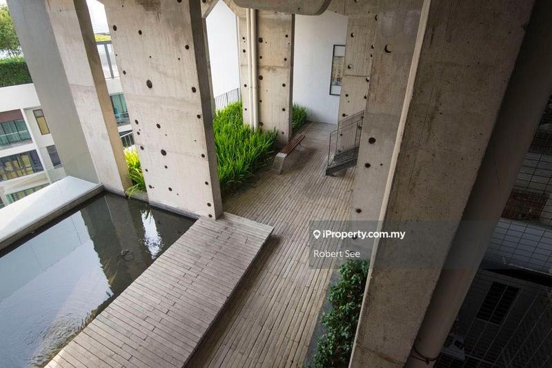 Service Residence for Sale in Univ 360 Place by Robert See - iProperty.com.my