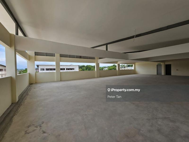 Kilang Terpisah untuk Dijual di Bandar Country Homes, Rawang oleh Peter Tan - iProperty.com.my
