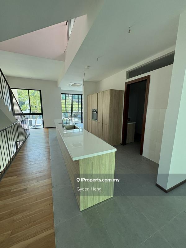 3-storey Terraced House for Sale in Leisure Farm, Gelang Patah by Gyden Heng - iProperty.com.my
