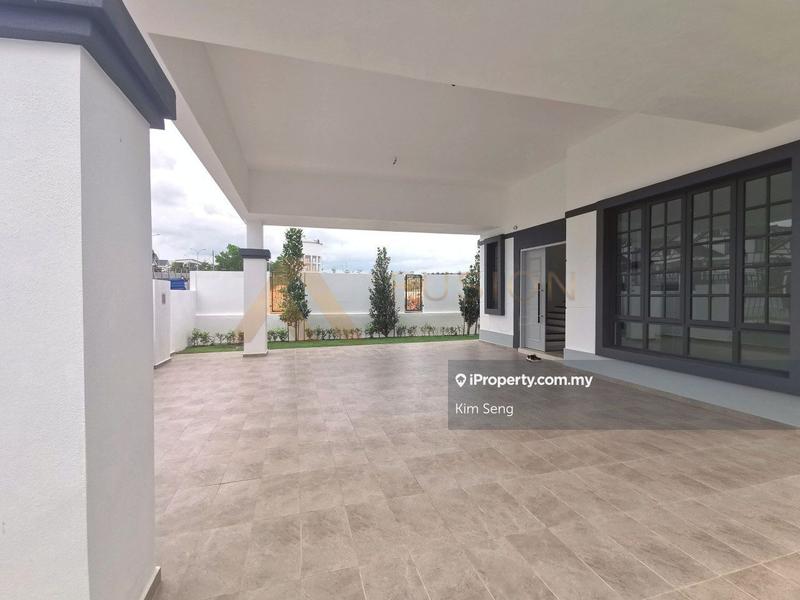 Bungalow House for Sale in Taman Parkland Double Storey Bungalow, Kluang by Kim Seng - iProperty.com.my