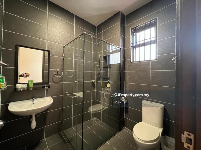 Rumah Berkembar untuk Dijual di Taman Kluang Indah, Kluang oleh May Tan - iProperty.com.my