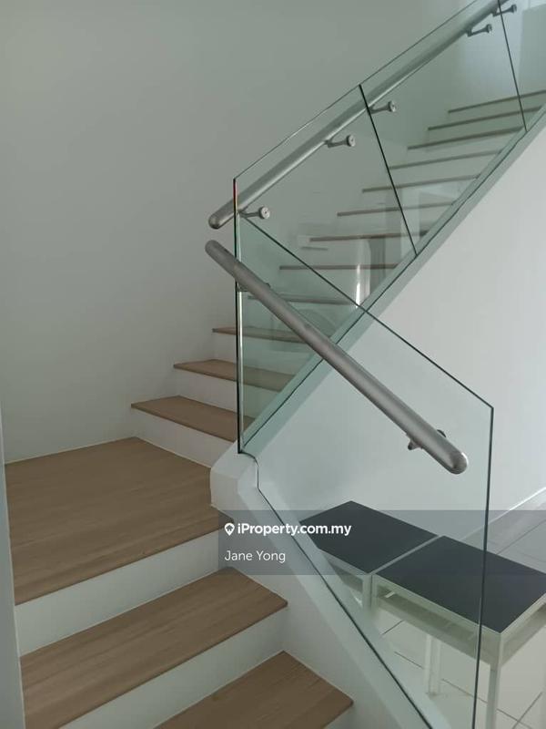 Kediaman Servis untuk Dijual di V Residence 3 @ Sunway Velocity oleh Jane Yong - iProperty.com.my