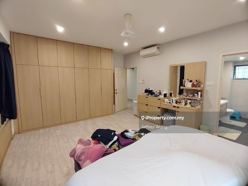 For Sale - Bungaraya Condominium