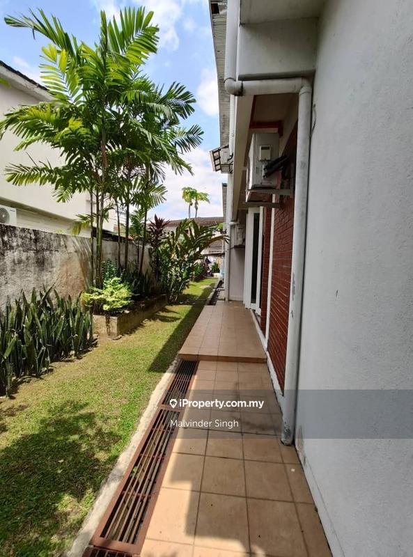 Bungalow House for Sale in Seksyen 14, Petaling Jaya by Mel Walia - iProperty.com.my