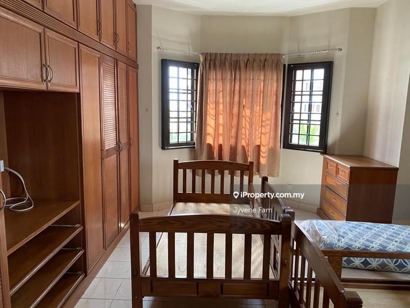 For Rent - Evergreen Park Scot Pine