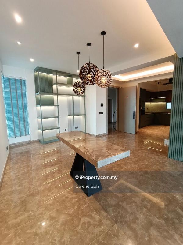 For Sale - Kiaramas Danai