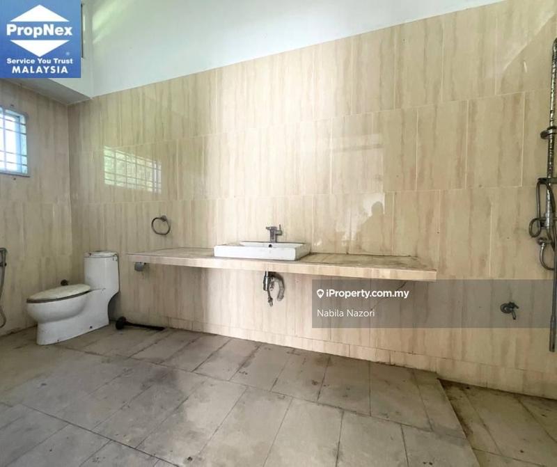 Bungalow House for Sale in Limbat, Kota Bharu by Nabila Nazori - iProperty.com.my