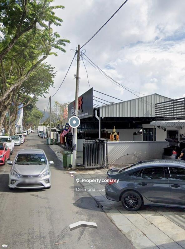 For Rent - Single Storey Commercial Use Shophouse, Facing Main Road