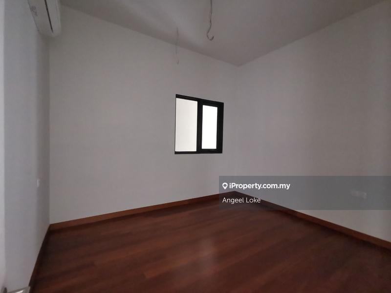 Residensi Servis untuk Dijual di Mayfair Residences @ Pavilion Embassy oleh Angeel Loke - iProperty.com.my