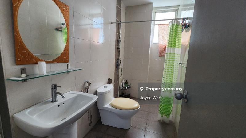 Kediaman Servis untuk Dijual di Subang Olives Residence oleh Joyce Wan - iProperty.com.my