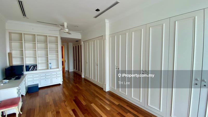 For Sale - One Menerung