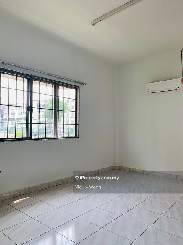 Pangsapuri untuk Disewa di Metro Villa oleh Vickky Wong - iProperty.com.my