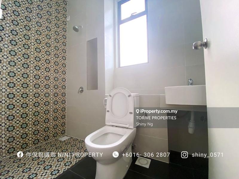 Rumah Berkembar untuk Dijual di Eco Grandeur, Puncak Alam oleh Shiny Ng - iProperty.com.my
