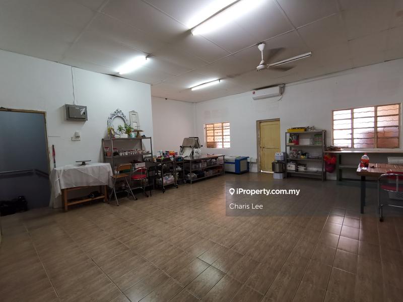 Kedai untuk Dijual di Seksyen 1, Petaling Jaya oleh Charis Lee - iProperty.com.my