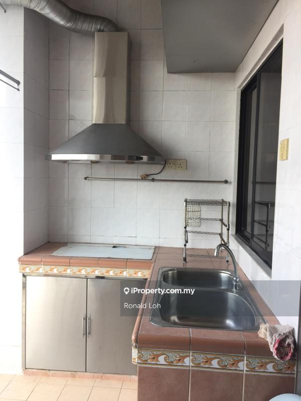 Condominium for Rent in Flora Green by Ronald Loh - iProperty.com.my