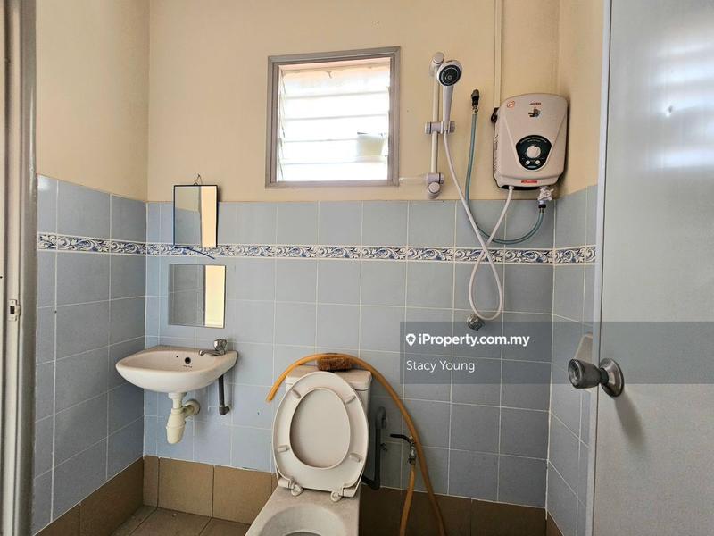 2.5-storey Terraced House for Sale in Bandar Mahkota Cheras, Cheras by Stacy Young - iProperty.com.my