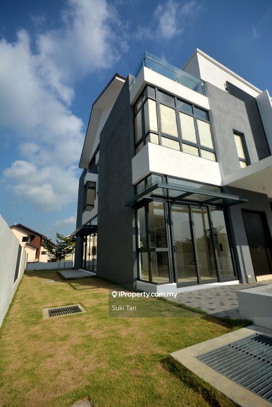 Rumah Berkembar untuk Dijual di Grove Lakefields Sungai Besi KL, Sungai Besi oleh Suki Tan - iProperty.com.my