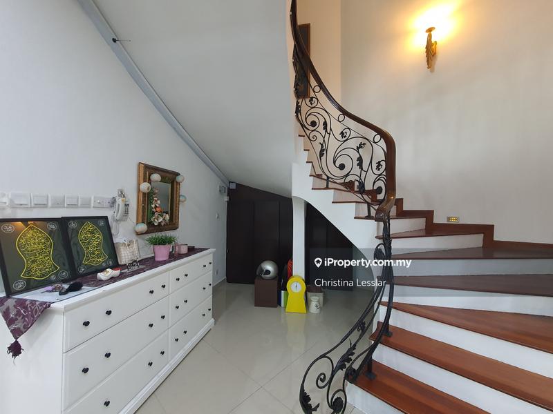 Bungalow House for Sale in Seksyen 13, Shah Alam by Christina Lesslar - iProperty.com.my