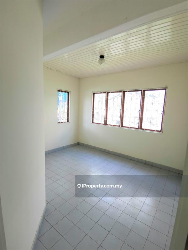 Bungalow House for Sale in Taman Overseas Union (Taman Oug), Jalan Klang Lama (Old Klang Road) by Marcus Liew - iProperty.com.my
