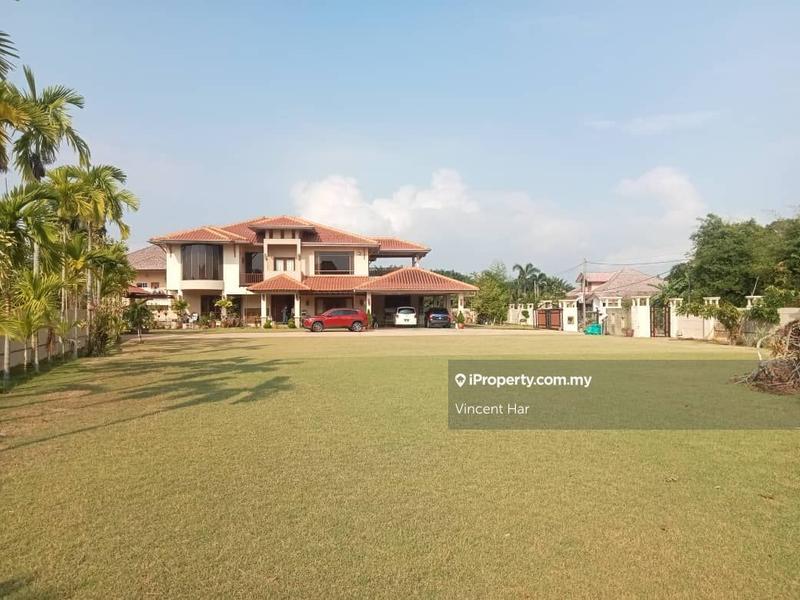 Bungalow House for Sale in Kampung Selamat, Sitiawan by Vincent Har - iProperty.com.my