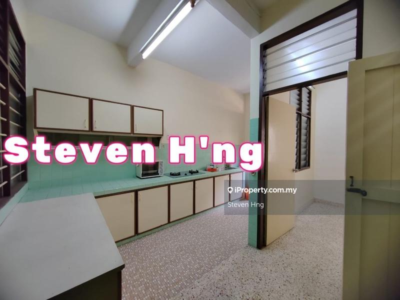 2-storey Terraced House for Sale in Midlands Park, Pulau Tikus by Steven Hng - iProperty.com.my