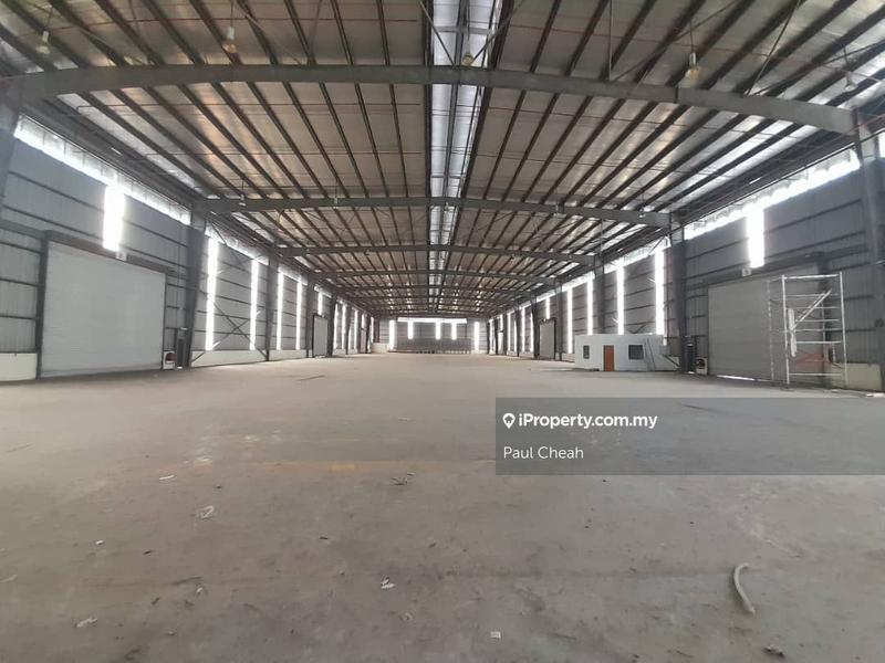 For Rent - warehouse Taman Perindustrian Subang USJ, Subang Jaya For Rent