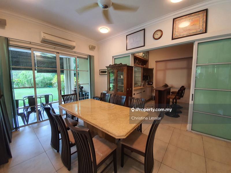 Rumah Berangkai 3 Tingkat untuk Dijual di USJ Heights, Subang Jaya oleh Christina Lesslar - iProperty.com.my