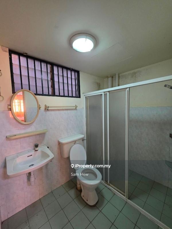 Kondominium untuk Dijual di Casa Villa Condominium oleh Sam Hew - iProperty.com.my