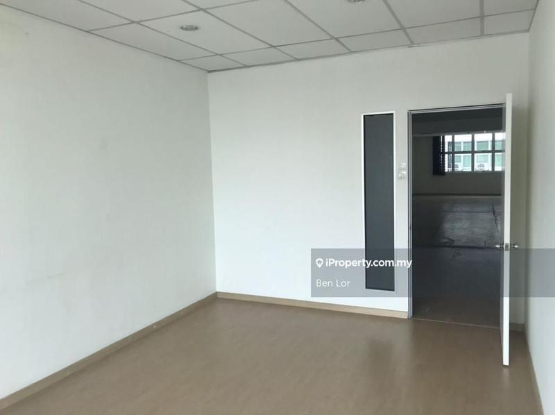 For Sale - 10 Boulevard, Bandar Utama