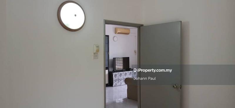 Condominium for Sale in Hillside Garden by Johann Paul Gregory - iProperty.com.my