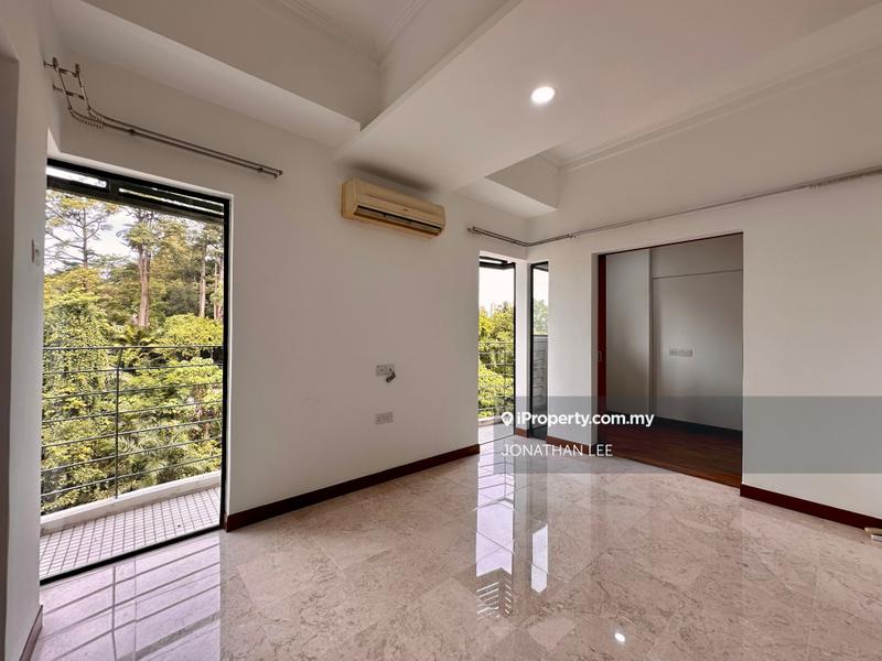 For Sale - 10 Semantan Suites