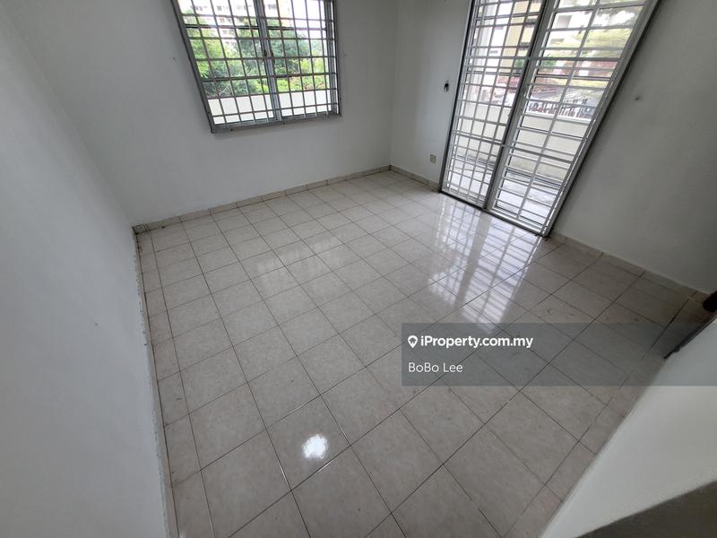 Semi-Detached House for Sale in Taman Overseas Union (Taman Oug), Jalan Klang Lama (Old Klang Road) by BoBo Lee - iProperty.com.my