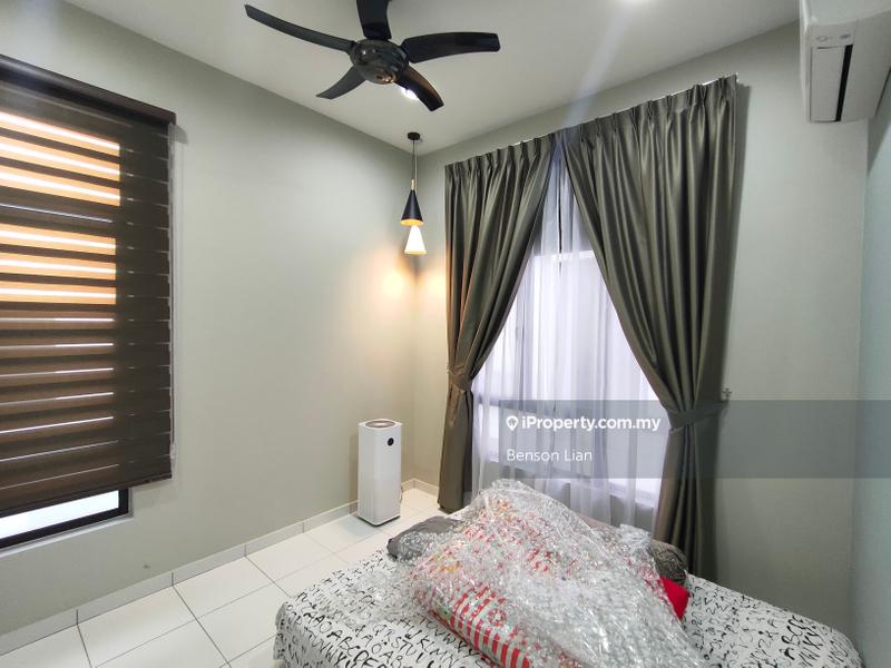 Rumah Berangkai 2 Tingkat untuk Dijual di Eco Grandeur, Puncak Alam oleh Benson Lian - iProperty.com.my