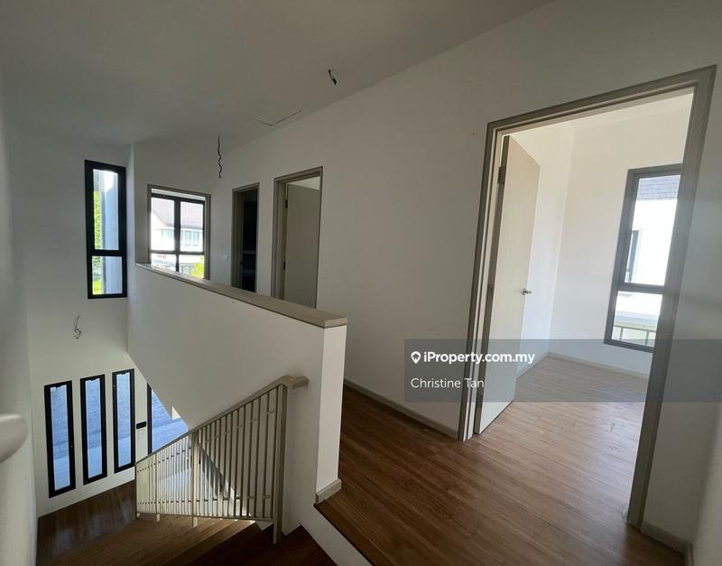 Rumah Teres 2-Tingkat untuk Dijual di Elmina, Shah Alam oleh Christine Tan - iProperty.com.my