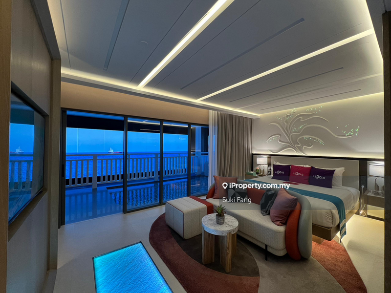 For Sale - Lexis Hibiscus