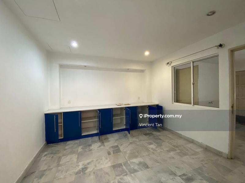 Rumah Berangkai 2.5 Tingkat untuk Dijual di Bandar Sri Damansara, Selangor oleh Vincent Tan - iProperty.com.my