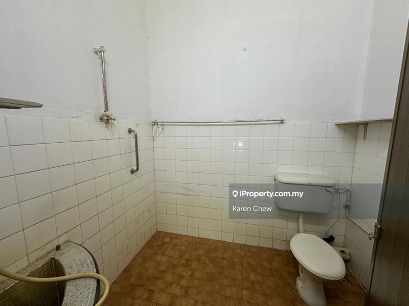 Rumah Teres 2-Tingkat untuk Dijual di Island Glades, Jelutong oleh Karen Chew - iProperty.com.my