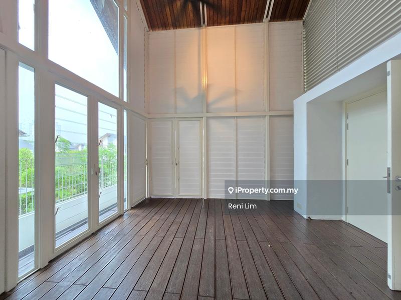 Rumah Berkembar untuk Dijual di Seri Pilmoor, Bayu Timur, Ara damansara, Ara Damansara oleh Reni Lim - Balcony - iProperty.com.my