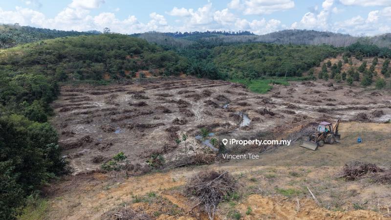 For Sale - 6.23 Acres Freehold Land with Stream Jerkoh Benta Penjom Kuala Lipis