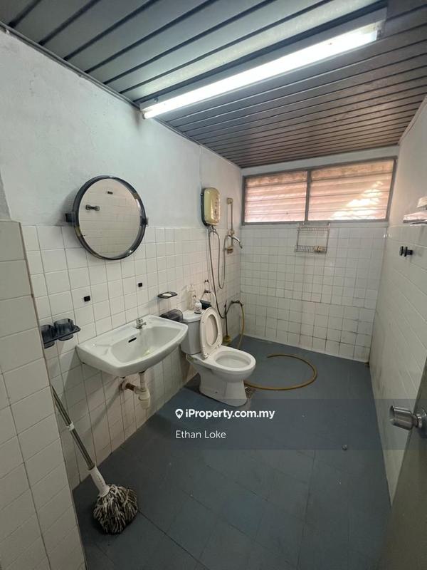 3-storey Terraced House for Sale in Taman Daya, Kepong by Ethan Loke - iProperty.com.my