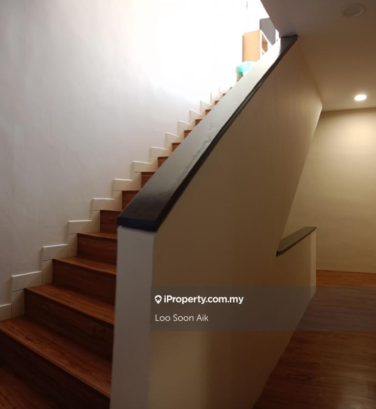 2.5-storey Terraced House for Sale in Taman Prima Tropika Alam Putra Sanctury, Seri Kembangan by Loo Soon Aik - iProperty.com.my