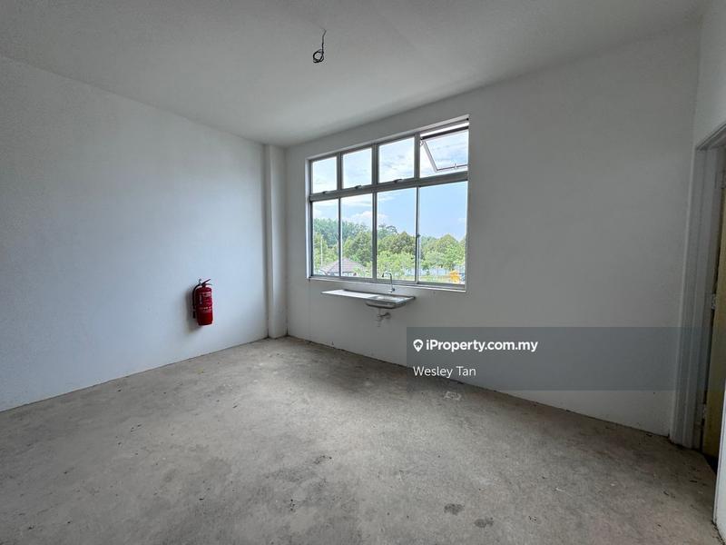Kedai-Pejabat untuk Dijual di Serom Perdana Tangkak, Tangkak oleh Wesley Tan - iProperty.com.my