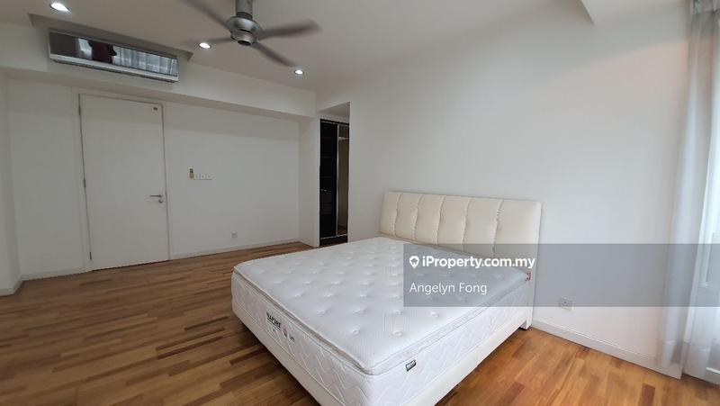 For Sale - Kiaraville