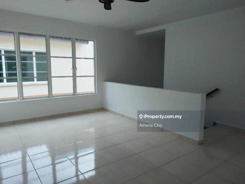 Bungalow House for Sale in Pekan Labu, Labu by Athena Cho - iProperty.com.my