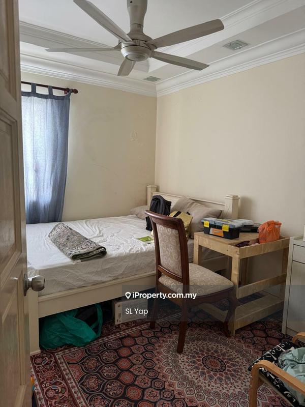 Condominium untuk Dijual di Amadesa Resort Condominium oleh SL Yap - Bedroom - iProperty.com.my