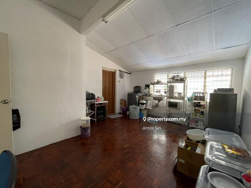Semi-Detached House for Sale in Taman Green Lane, Jelutong by Amos Sin - iProperty.com.my