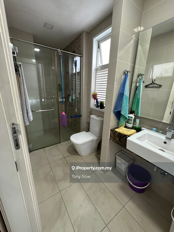 Townhouse for Sale in Putra Heights, Subang Jaya by Tony Siow - iProperty.com.my