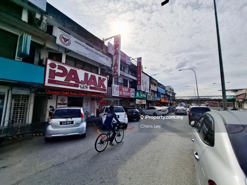 Kedai untuk Dijual di Seksyen 1, Petaling Jaya oleh Charis Lee - iProperty.com.my